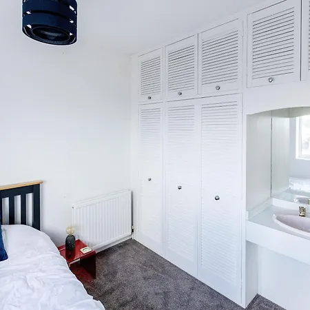 Mid-century Seascape 3-bed Free Parking Feriehus Scarborough