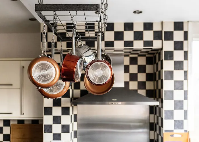 Semesterbostad Mid-century Seascape 3-bed Free Parking