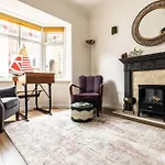 펜션 Mid-century Seascape 3-bed Free Parking *